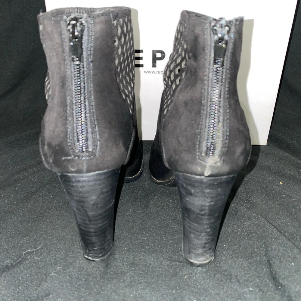 Report booties! - Picture 3 of 6